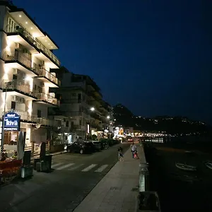 La Riva Italia
